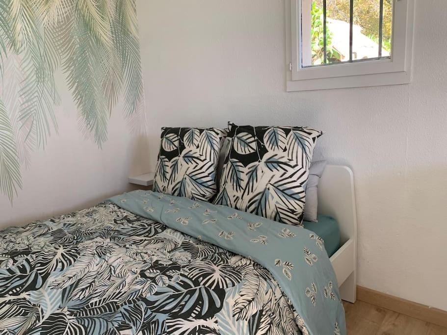 Maisonnette Dans Belle Residence Saint-Vallier-de-Thiey ภายนอก รูปภาพ
