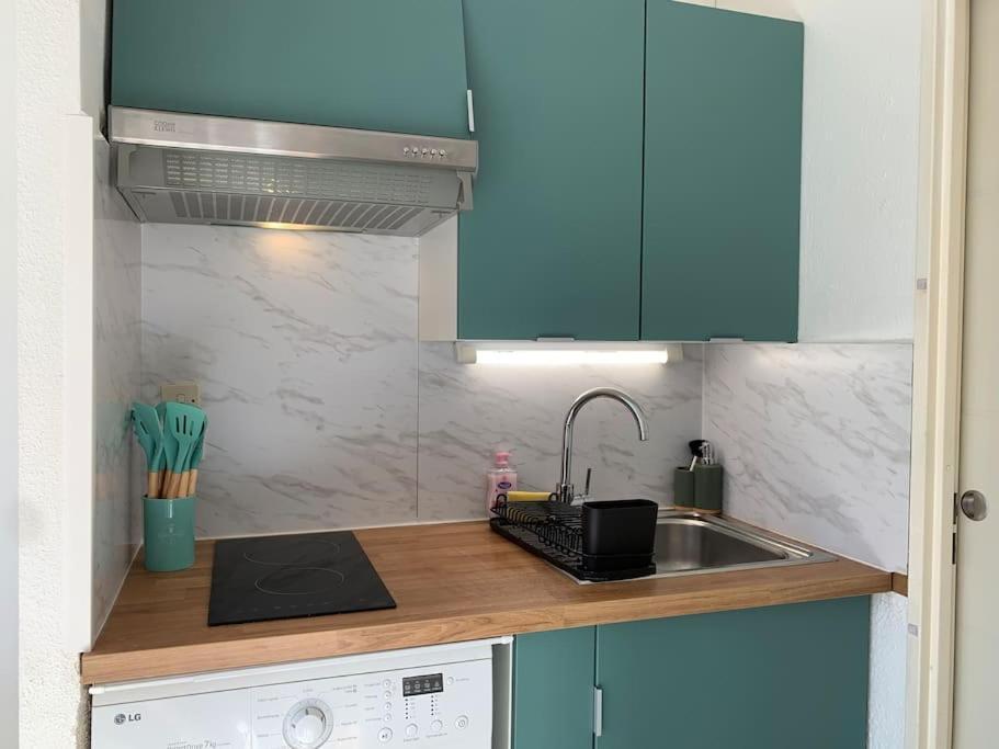 Maisonnette Dans Belle Residence Saint-Vallier-de-Thiey ภายนอก รูปภาพ