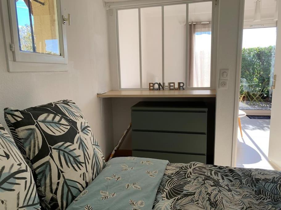 Maisonnette Dans Belle Residence Saint-Vallier-de-Thiey ภายนอก รูปภาพ